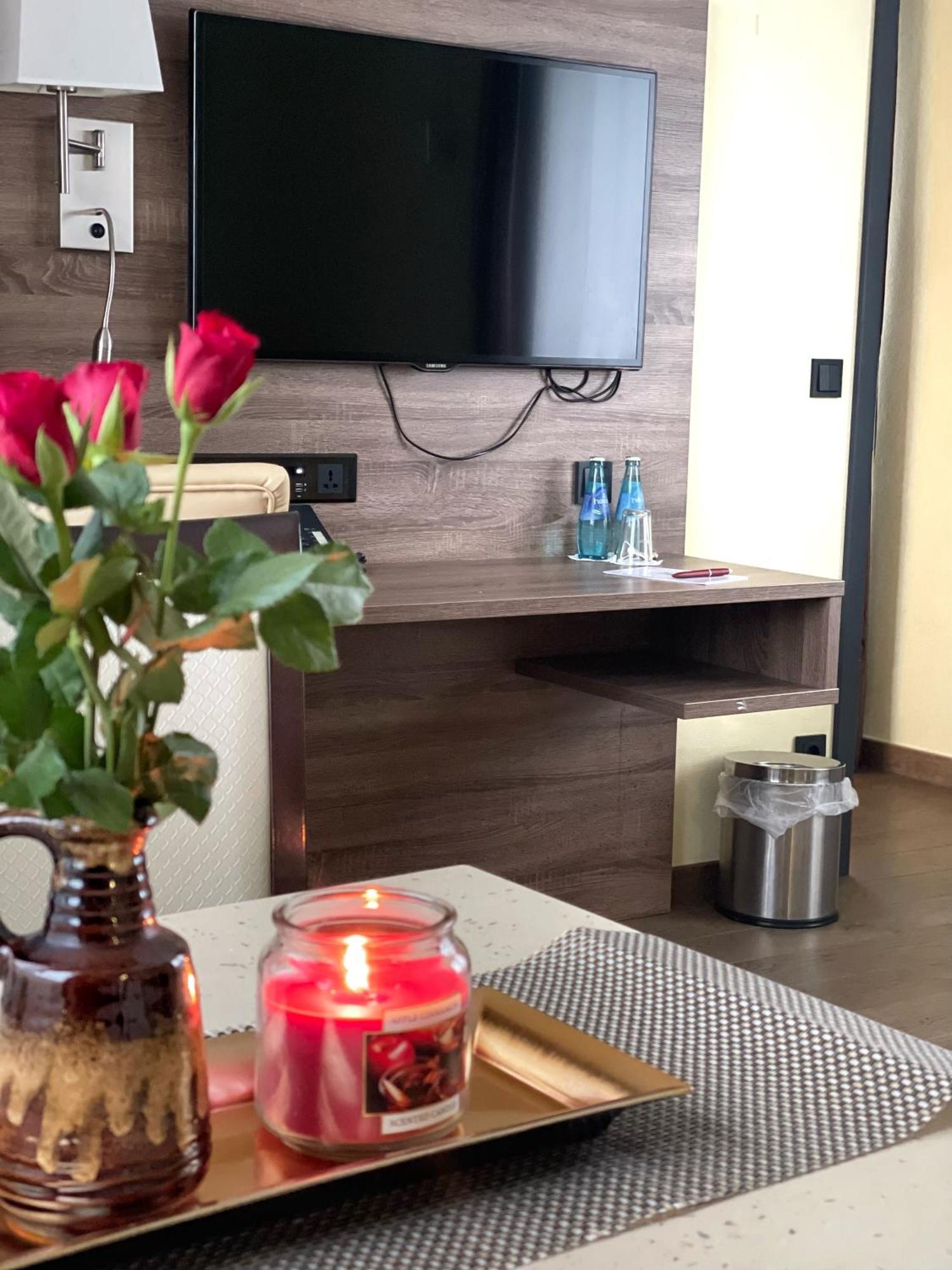 Hotel Naam & Frankfurt City-messe Airport Frankfurt am Main
