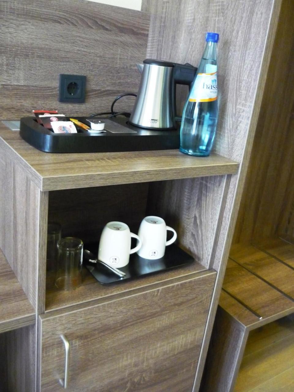 Naam & Frankfurt City-messe Airport Hotel
